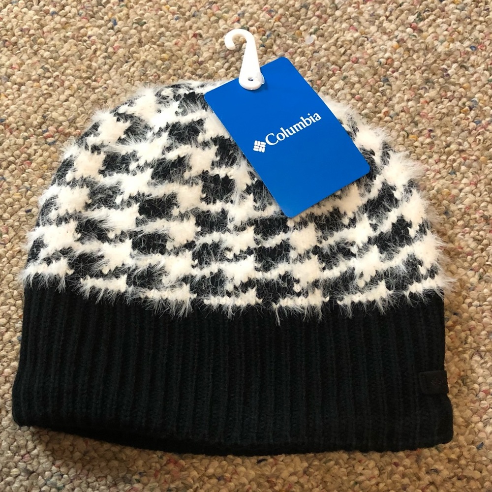 ๐ HP ๐ ๐ Columbia Permafrost Plush Beanie - Picture 9 of 9